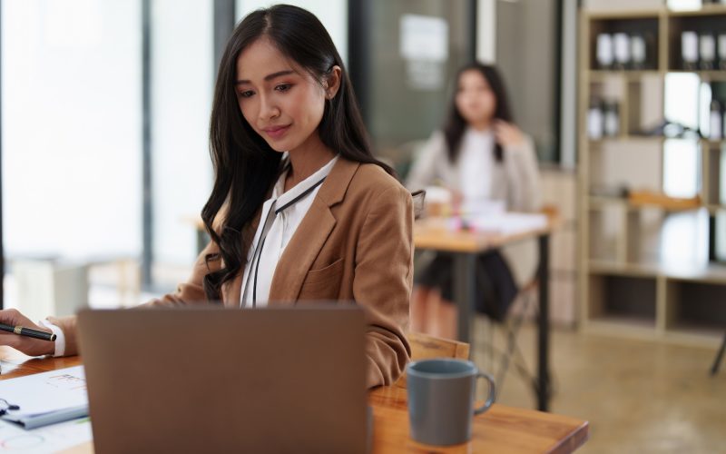 group-of-business-consultant-working-management-big-data-and-analyze-financial-document-of-company.jpg group-of-business-consultant-working-management-big-data-and-analyze-financial-document-of-company.jpg